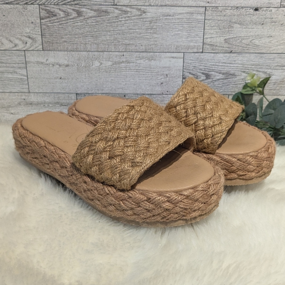 Beach By Matisse Braided Platform Slides